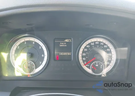 2018 Ram 1500 Tradesman 4X2 6'4 Box z USA, uszkodzony, nr VIN 1C6RR6FGXJS166091